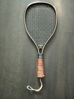 Avenger Racquetball Racket