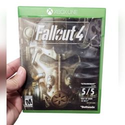 Fallout 4 for Xbox One - Green Case
