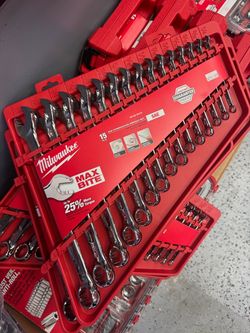 Milwaukee Max Bite 15-Piece SAE Combination Wrench Set