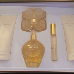BCBG MAXAZRIA BON CHIC EAU DE PARFUM