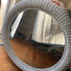 circular mirror
