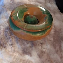 Rare Pottery Lift Away Ashtray