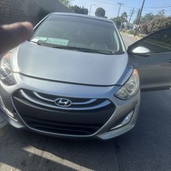2015 Hyundai Elantra GT Hatchback 