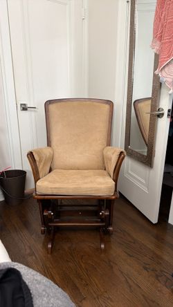 Rocking chair