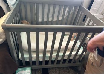 Durable Wooden Baby Crib