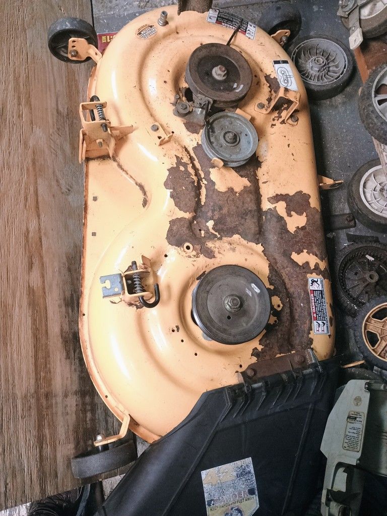 Cub Cadet 46" Deck