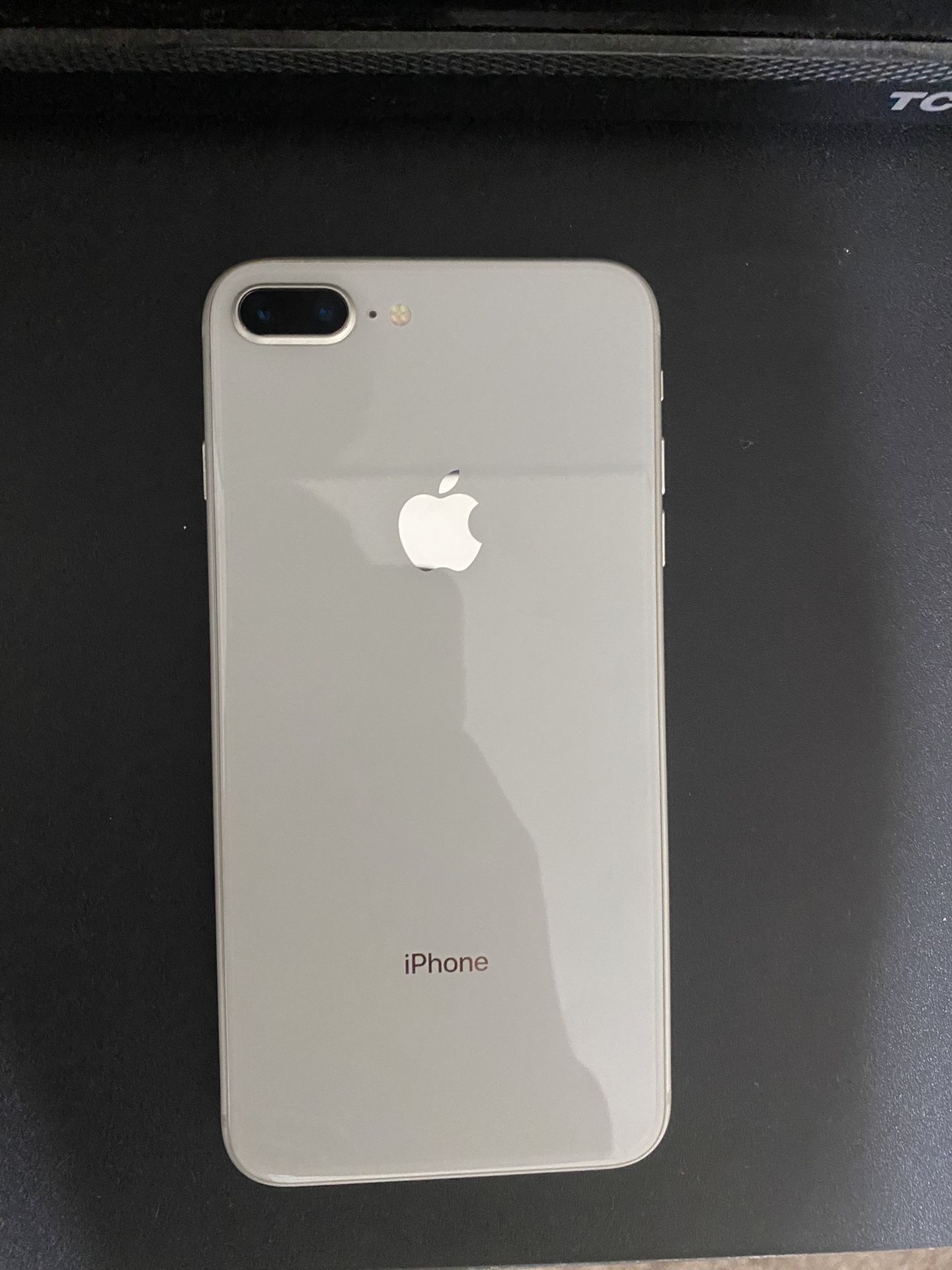 iPhone 8 Plus