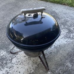 Weber Smokey Joe BBQ Grill