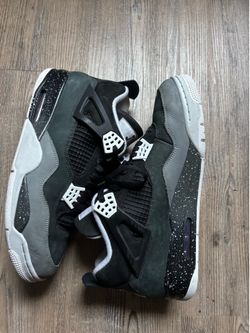Jordan 4s