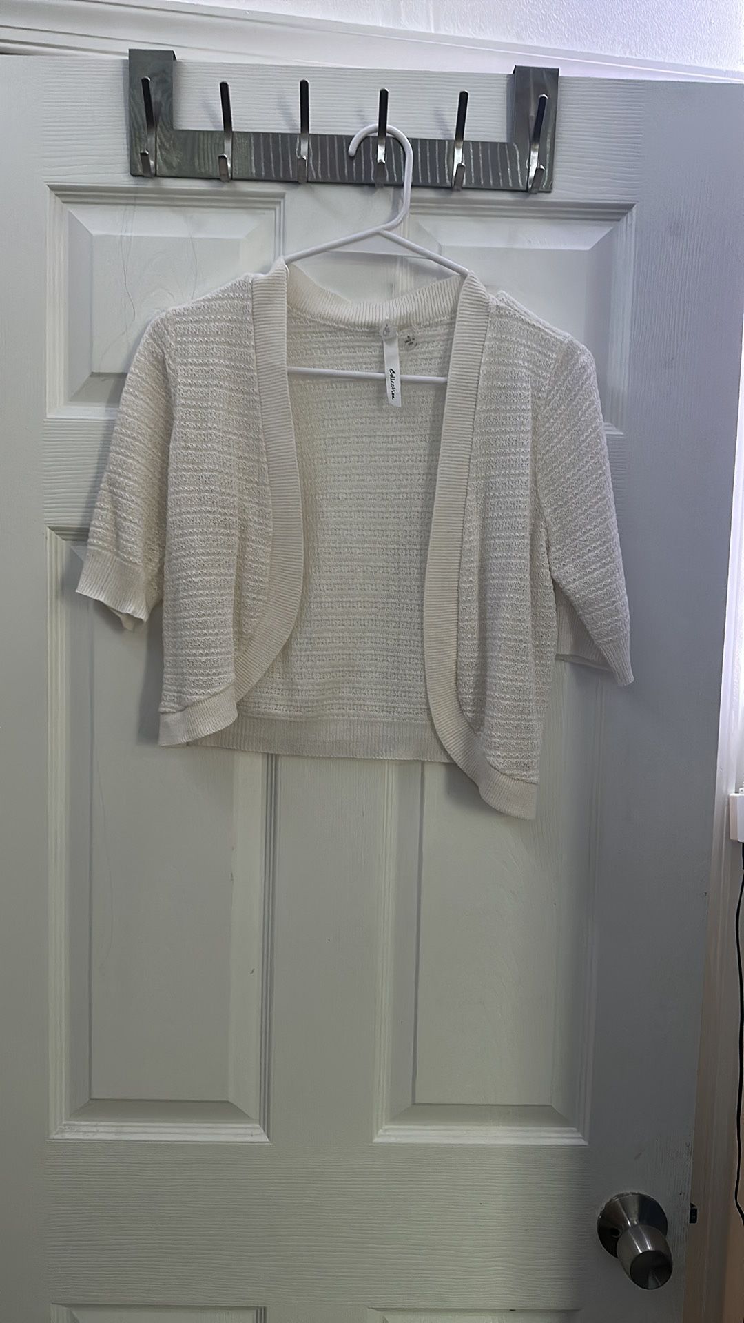 NY Collection Cream Cropped Cardigan – Short Sleeve Lightweight Knit Shrug