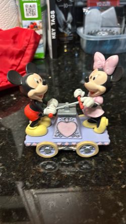 Precious Moments Mickey and Minnie Mouse Together we can do anything