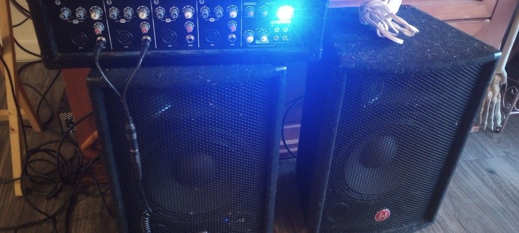60 Watt P.A Harbinger