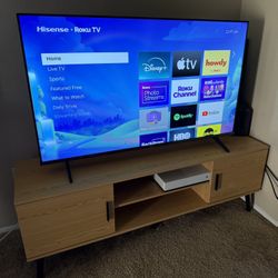 Hisense Roku TV 50” 4K UHD — Like New!