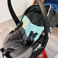 newborn insert stokke Stokke Tripp Trapp High Chair² with Newborn Set