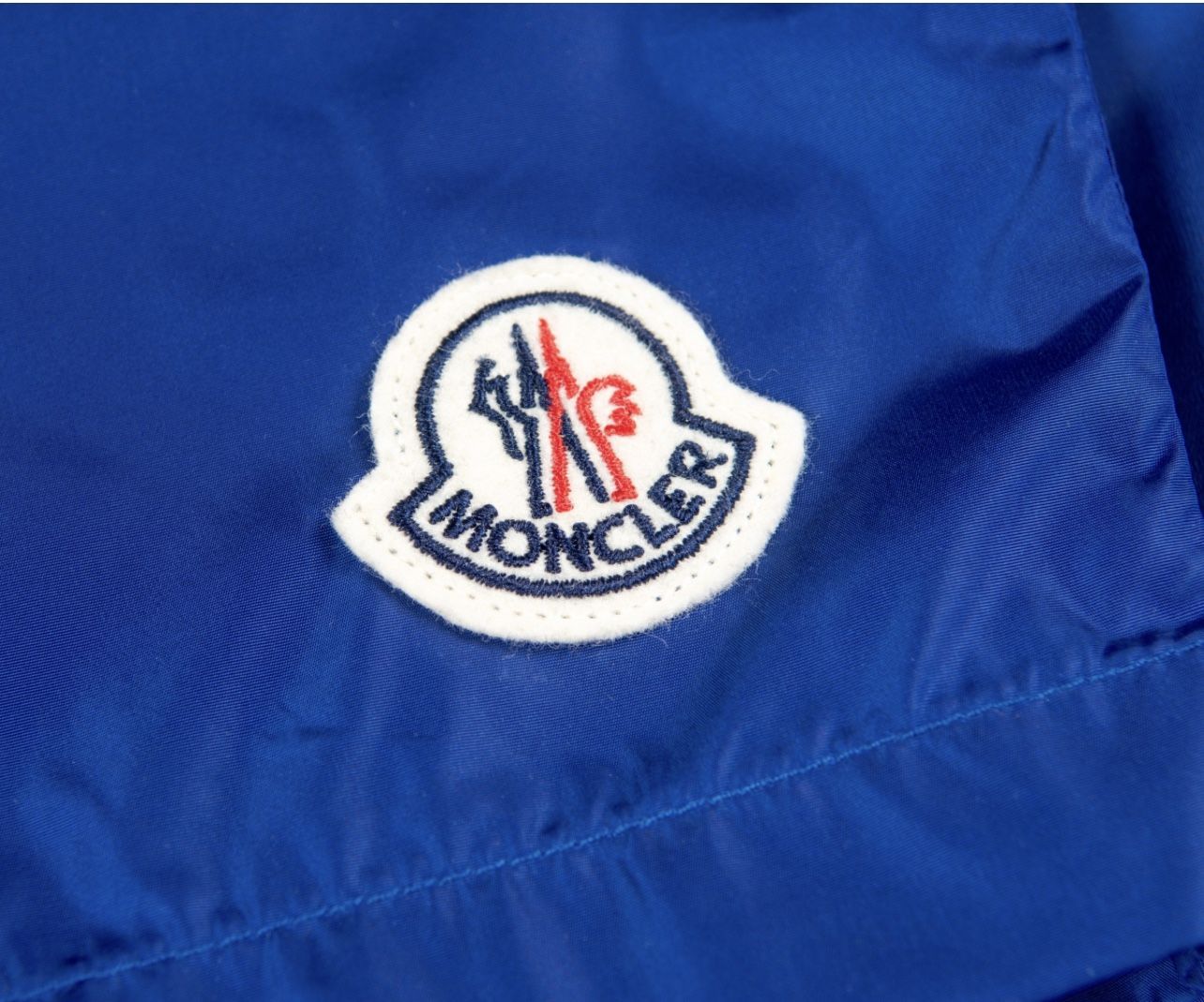 MONCLER NYLON SWIM SHORTS BLUE X-Large