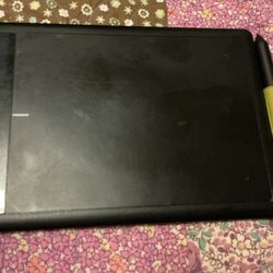 Wacom CTL-471 Drawing Tablet (Works – Used Condition)