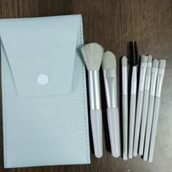 Makeup Brush Set With Case 