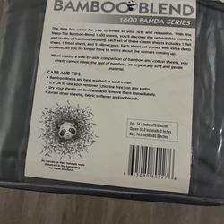 King size Bamboo blend sheet set. Never used new. Gray it’s very soft 1600 panda series