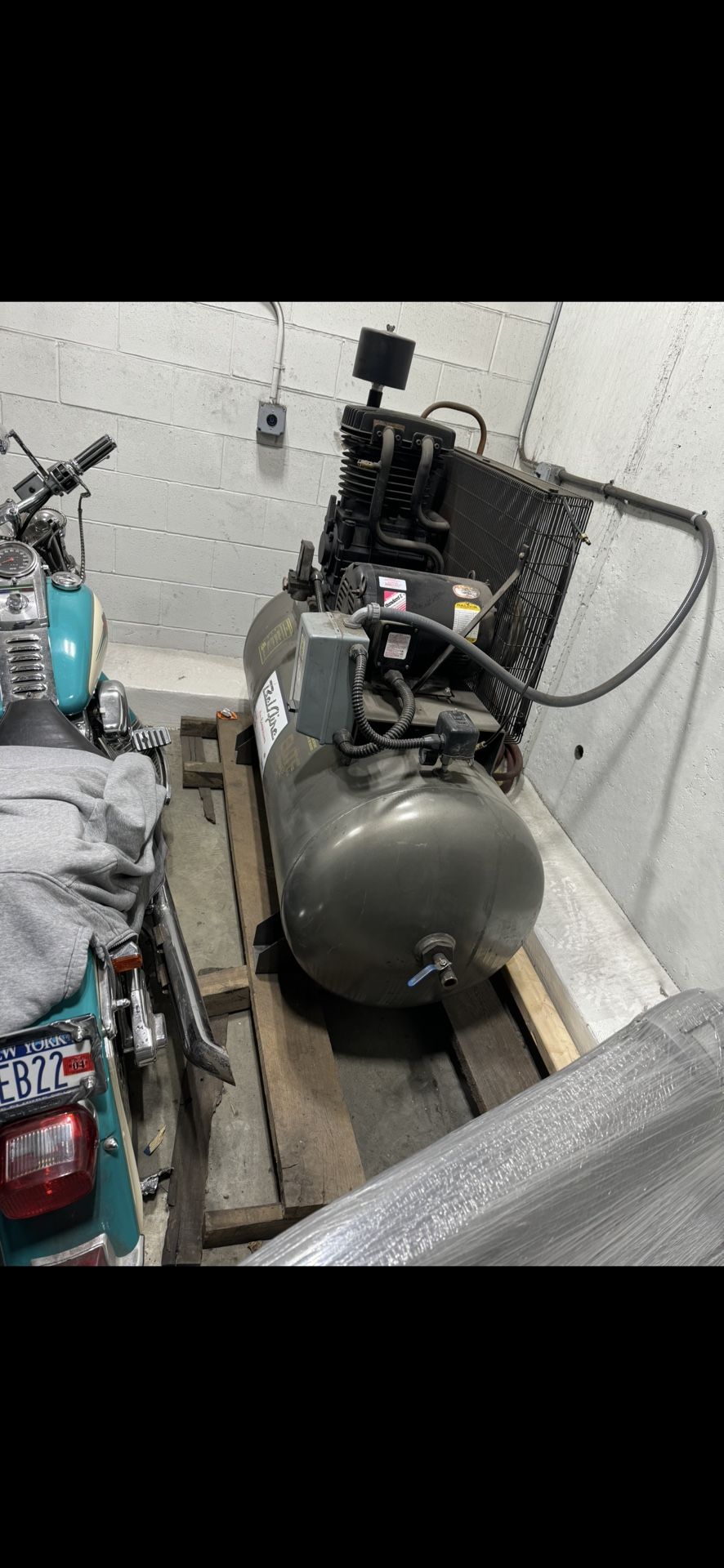 Commercial Air Compressor