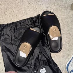 Ys-01 Yeezy Slides 2025