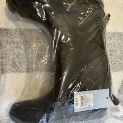 New raining Boots Size 3 Boy
