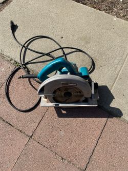 Makita hand saw