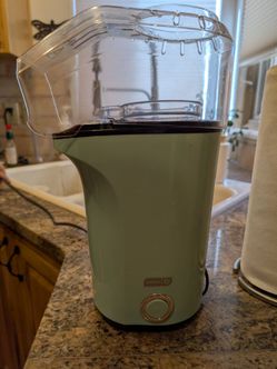 Dash Popcorn Maker