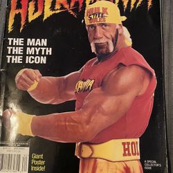 2002 Hulkmania Magazine With Huge Poster