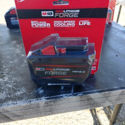 Milwaukee M18 HD 12.0 FORGE