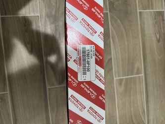Genuine Toyota filter 17801-0P100