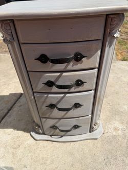 JEWERLY box