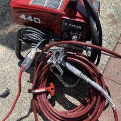 TITAN IMPACT Pain Sprayer Like New Condition