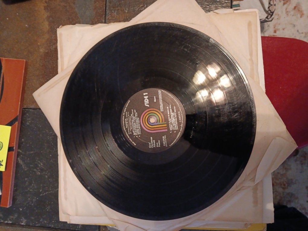 ELVIS'S CHRISTMAS ALBUM PICKWICK