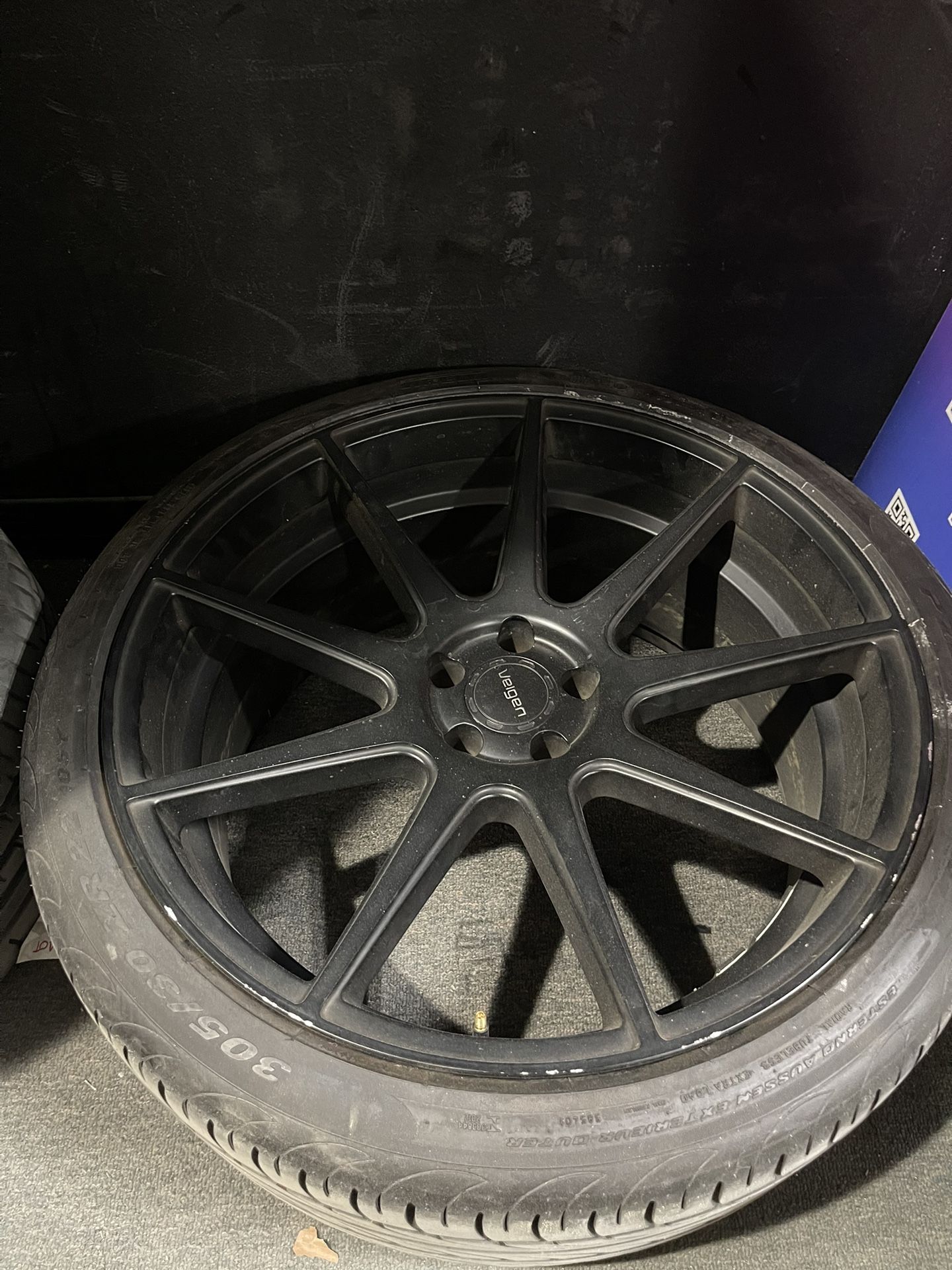 Velgen Wheels 22