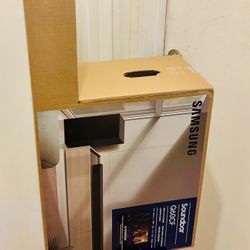 Samsung 3.1.2 Soundbar {HW-Q60CF} Dolby Atmos Home Theater - Wireless Sub, Adaptive Audio, Game Mode