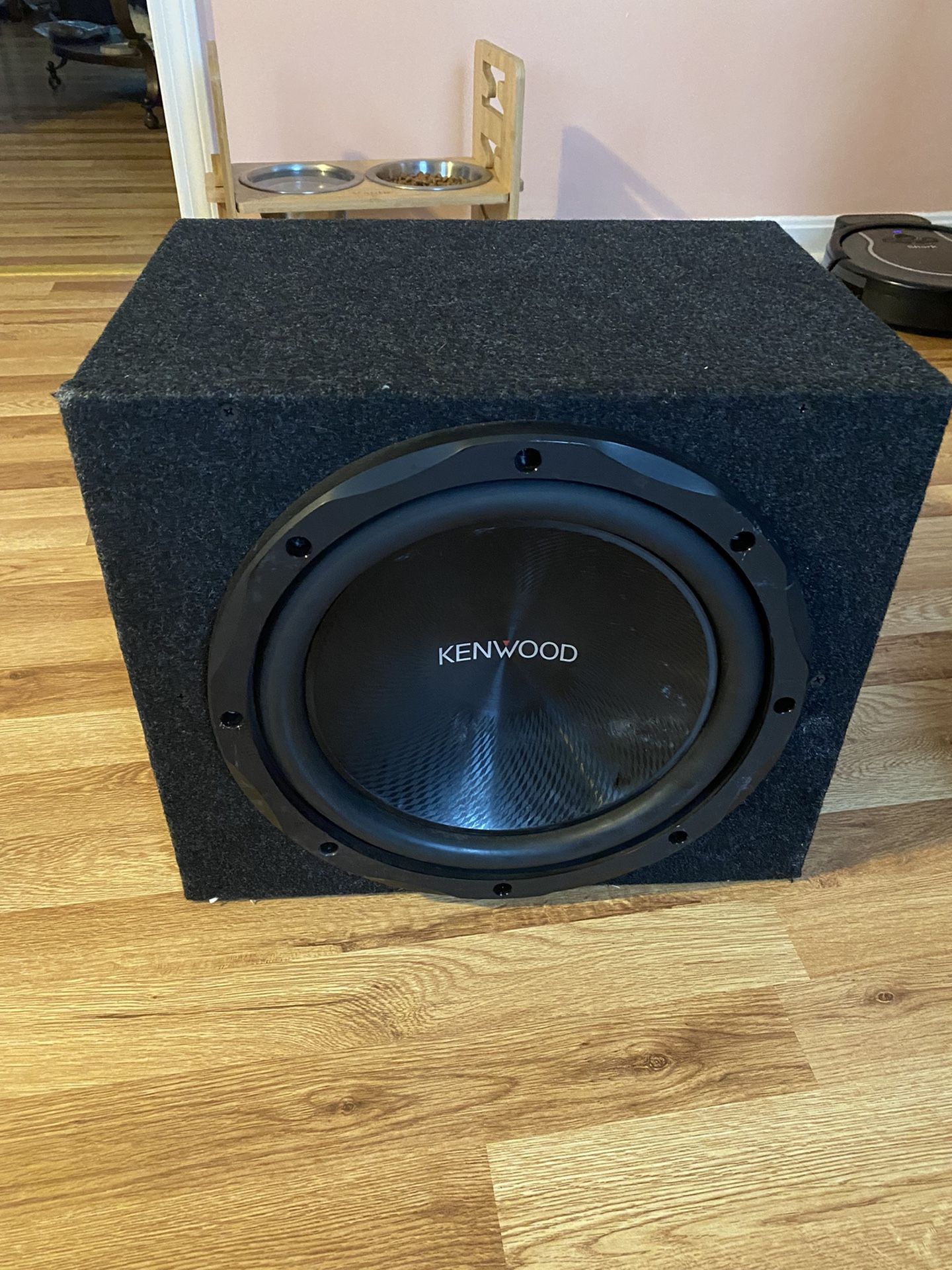 Kenwood Subwoofer w/ Alpine Amplifier 