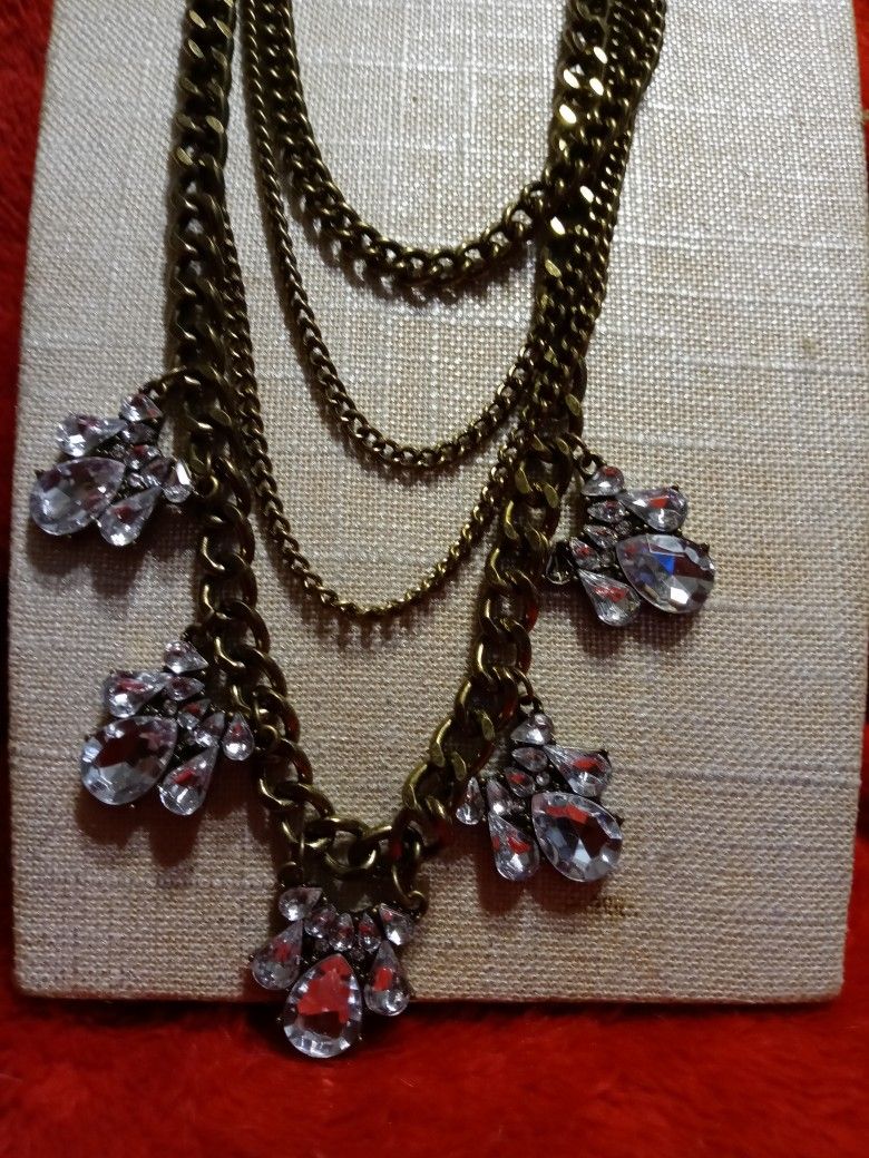 $10 Arizona Jean Company Crystal And Metal Necklace