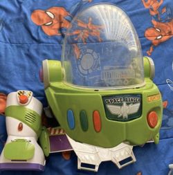 Buzz light year