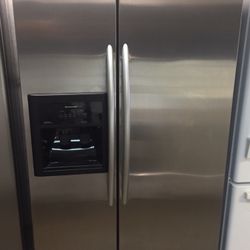 Refrigerator Side By Side Stainless Steel  36”