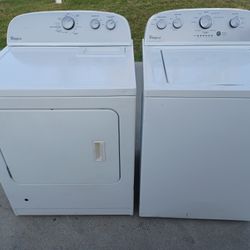 Whirlpool Washer And Gas Dryer Set 