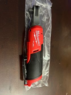 Milwaukee M12 Fuel 3/8” Ratchet