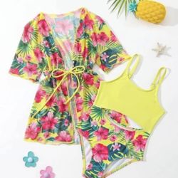 size 3/4 little girl New bathing suit with cover up