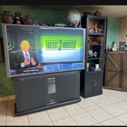 FREE TV 60 Inch “Old School” Lightly Used In Great Condition