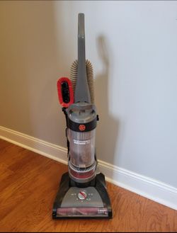 Hoover - WindTunnel Cord Rewind Pro Upright
