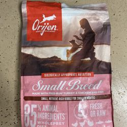 Small breed Dog Food 