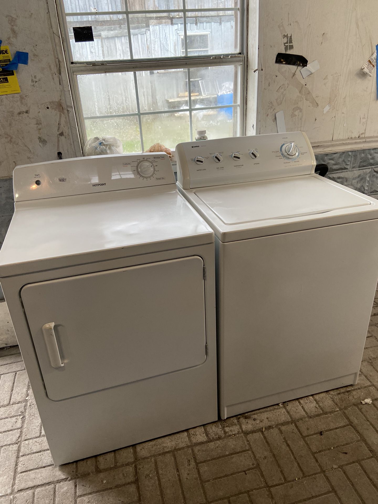 KENMORE SUPER LOAD PLUS WASHER & ELECTRIC DRYER! THEY RUN  LIKE BRAND NEW! NO ISSUES WITH EITHER. ILL RUN BOTH THROUGH ALL CYCLES.Text (contact info r