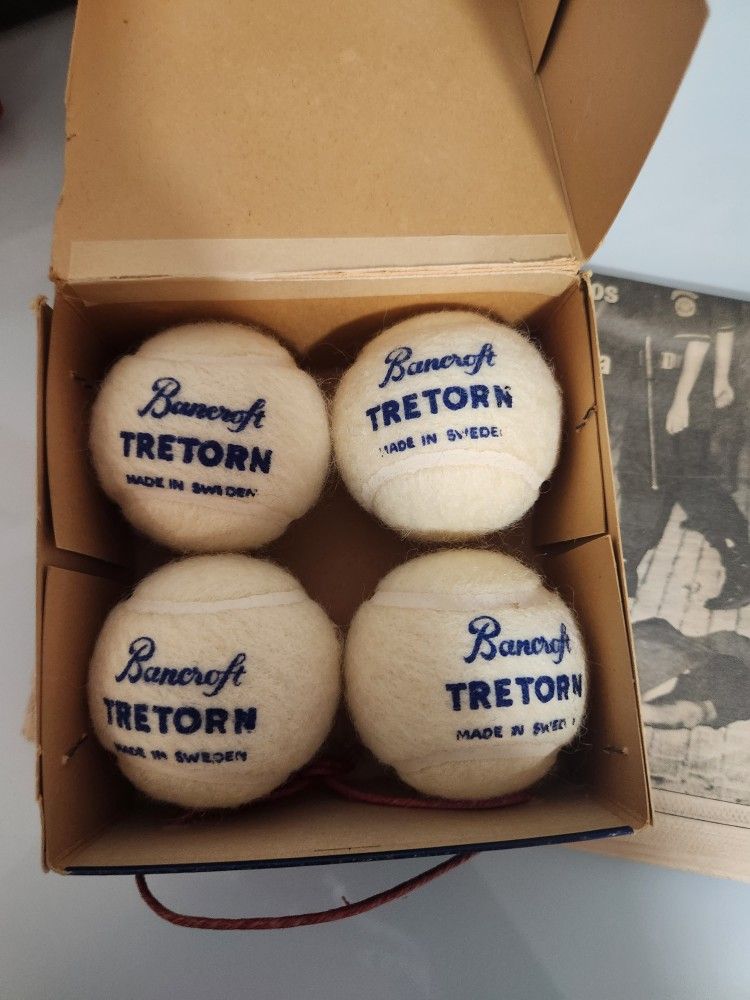 Vintage Bancroft Tretorn White Tennis Balls - Box of 4 - Made in Sweden
