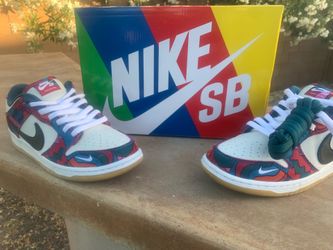 MENS DS NIKE PARRA ABSTRACT DUNK LOW  LIMITED RELEASE AND OFFER