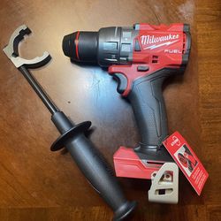 New Milwaukee M18 FUEL Hammer Drill (Tool Only Solo Herramienta)