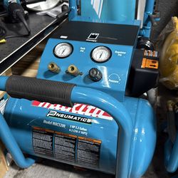 Makita 5.2 gallon air compressor
